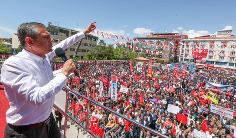 Özel'den Genel Başkanı üyeler seçsin çağrısı