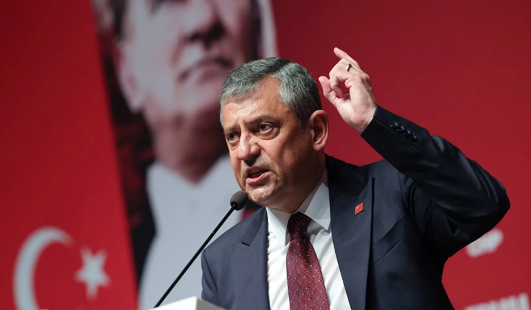 Özgür Özel'den CHP'ye veda! Yeni parti kuruluyor