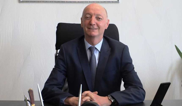 Özmural: İzmit Belediyesinde çalışmaktan çok siyaset yapanlar bugün Büyükşehir’de