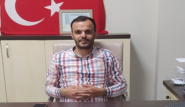 Özür dile ve istifa et!