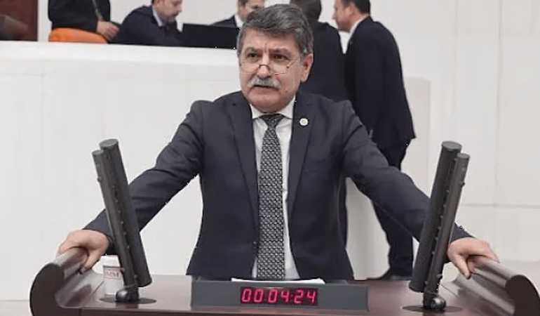 Paranın itibarı kalmadıysa sorumlusu millet değildir