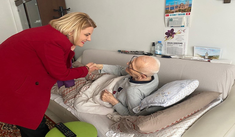 Paşa’nın eski muhtarı Mehmet Kanpara’ya ziyaret 