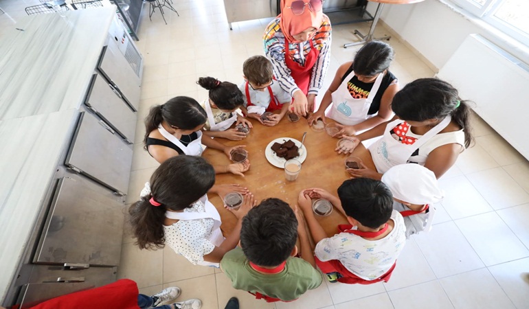 Pastacılık Okulu’nda bu kez özel çocuklar şef oldu