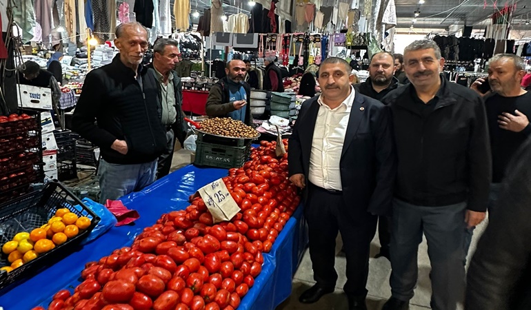 Pazarcılar Odası Başkanı Kumsar ilçe ilçe dolaşıyor