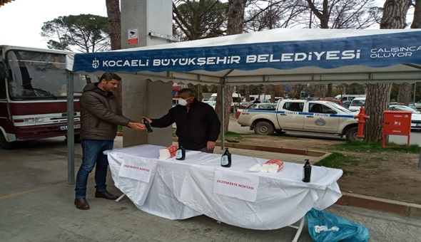 Perşembe Pazarı’na dezenfekte çadır kurdular