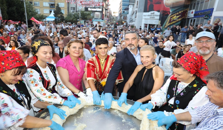 Pişmaniye Festivaliyle İzmit’in sokaklarında kardeşlik duygusu büyüyecek