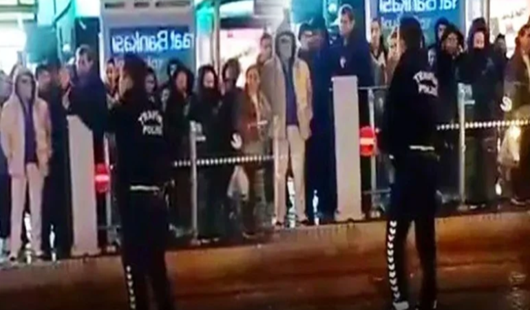 PKK ile yürütülen sürece karşı çıktığı için açığa alınan polise 3 parti sahip çıktı