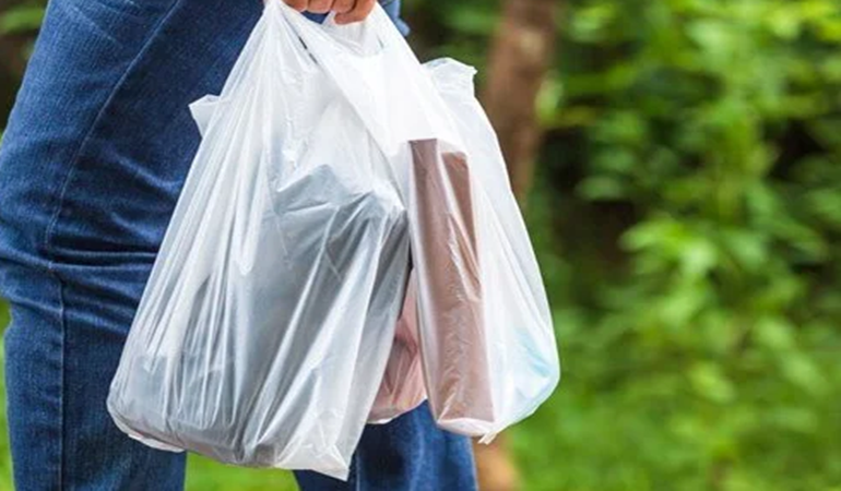 Poşetlere de zam geldi