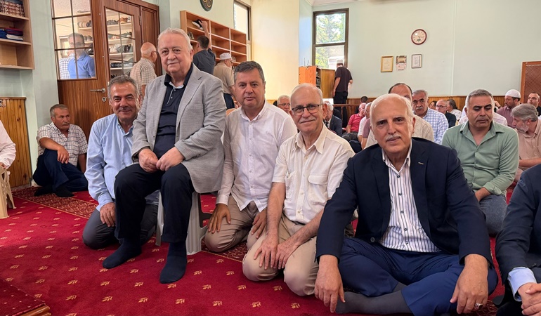 Prof. Dr. Nevzat Yalçıntaş vefatının 10. yılında dualarla anıldı