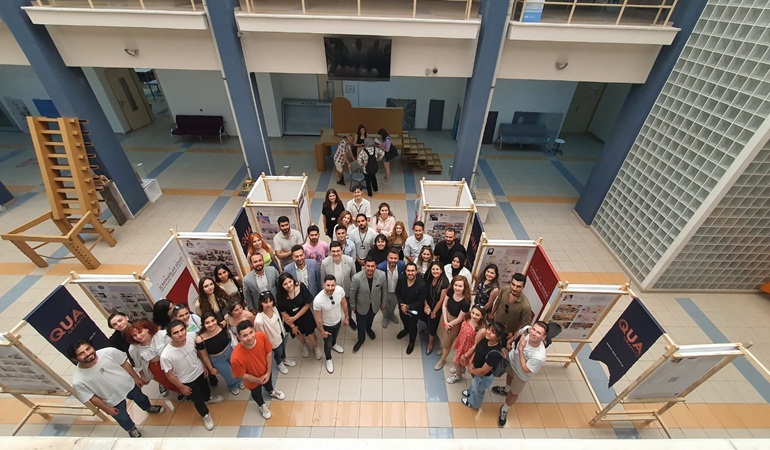 QUA Granite, mimarlık bölümü mezunları ve öğrencilerle buluştu