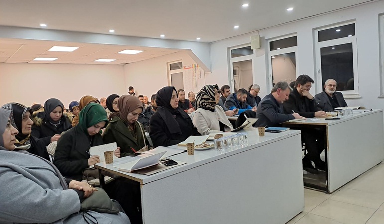 Saadet Kocaeli: Sesinizi duyuyoruz, duymaya devam edeceğiz