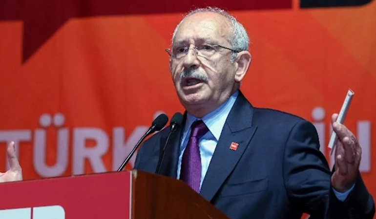 Saray iktidarının ahlaki ve siyasi meşruiyeti yoktur