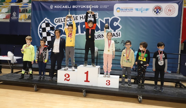 Satranç ustaları geleceğe hamle yaptı