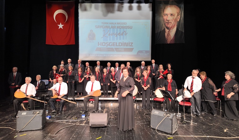 Saygınlar Korosu kulakların pasını sildi