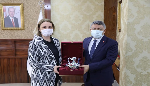 Şayir, Zeybek’i ağırladı