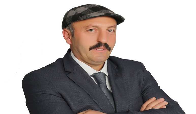 Seçilirse muhtarlık maaşını Mehmetçik Vakfı’na bağışlayacak