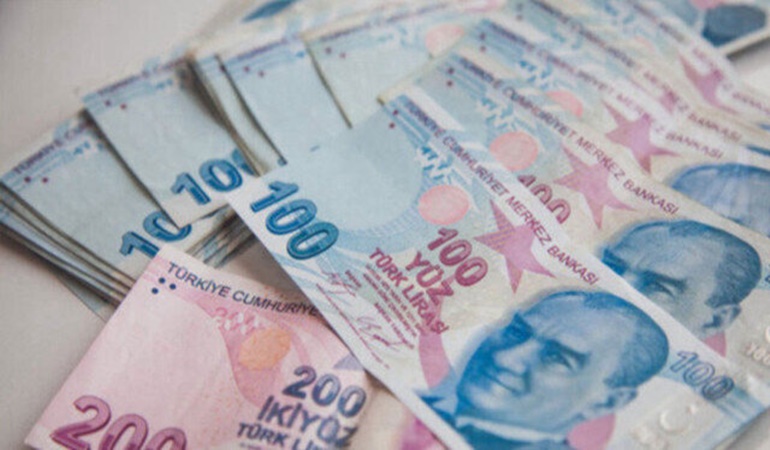 Seçim yoksa maaşlara zam da yok!