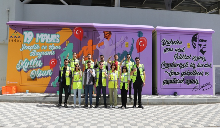 SEDAŞ, 19 Mayıs gençlik enerjisini trafoya yansıttı