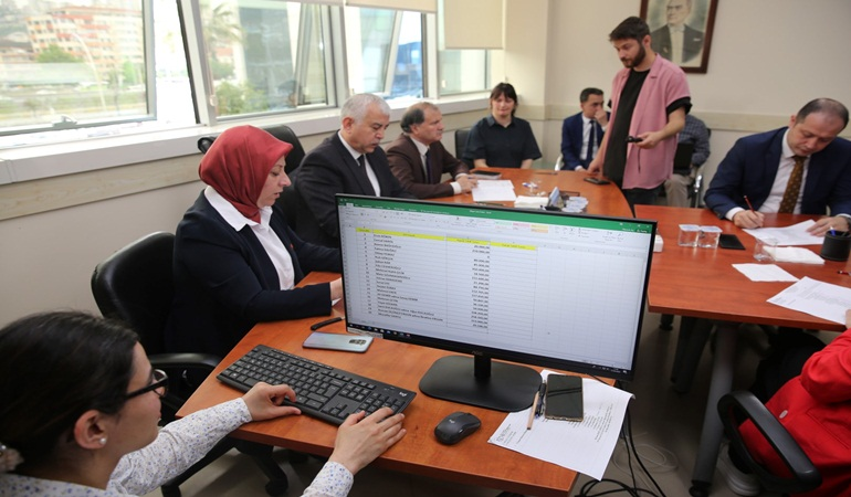 Şehir Hastanesi taksi durağı ihalesi yapıldı