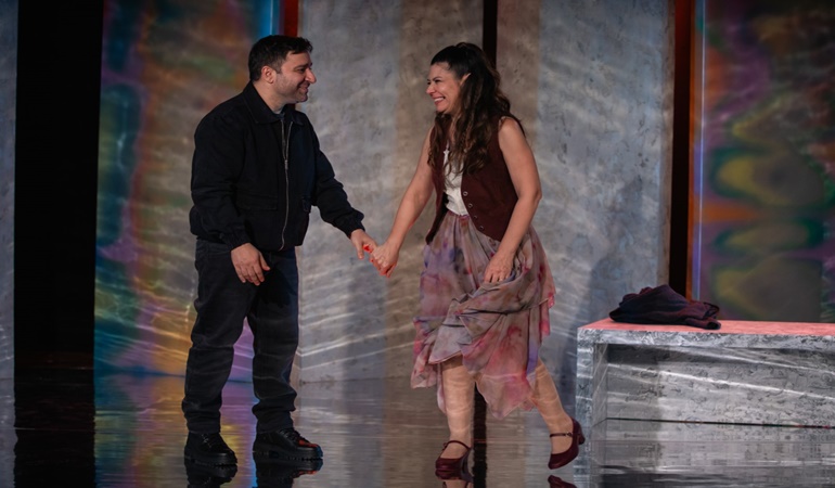 Şehir Tiyatroları’nın o oyunu izleyiciden tam not aldı