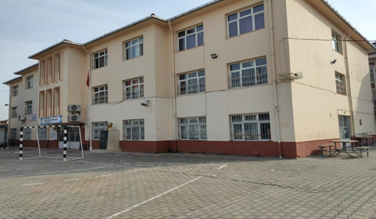 Seka Çocuk Dostları Ortaokulu’ndan anlamlı proje