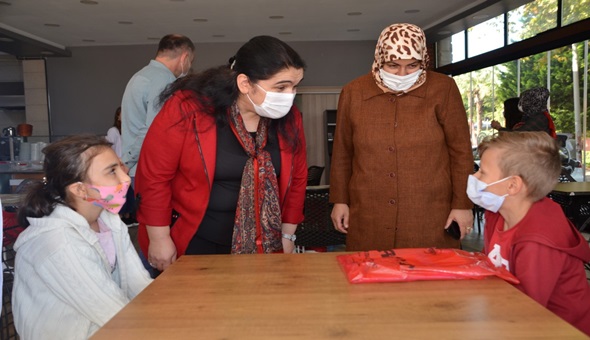 Selda Yavuz Karamürsel’de 