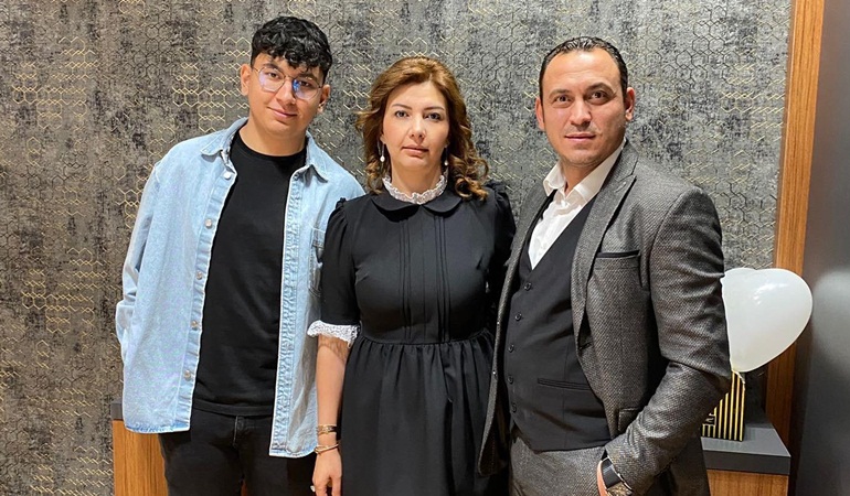 Selin Türker’in doğum günü sevenlerini bir araya getirdi