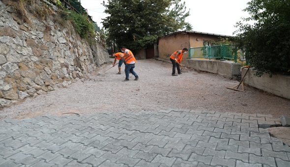 Serdar ve Veliahmet’in parke yolları yenileniyor
