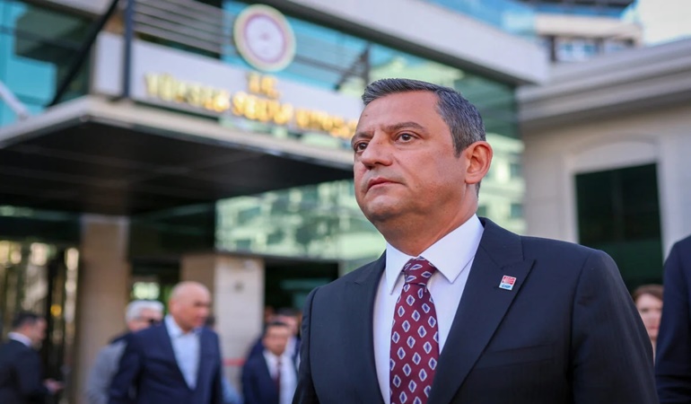 Sert sözler: Seçmen ilk seçimde kulağını koparır