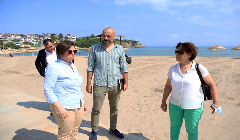 Seyrek Plajı’na TÜRÇEV’den tam not