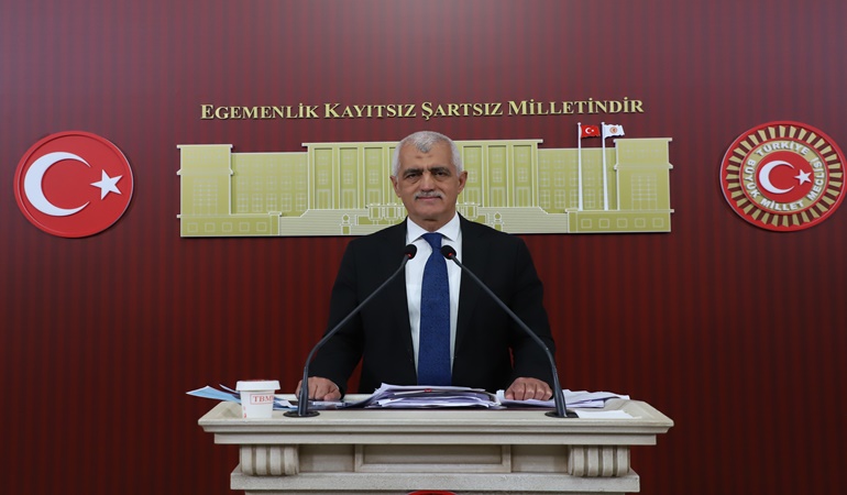 Sizde utanma yok!