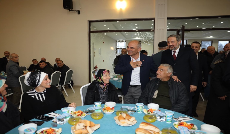 Söğüt, Sevindikli’de vatandaşlarla iftar sofrasında buluştu