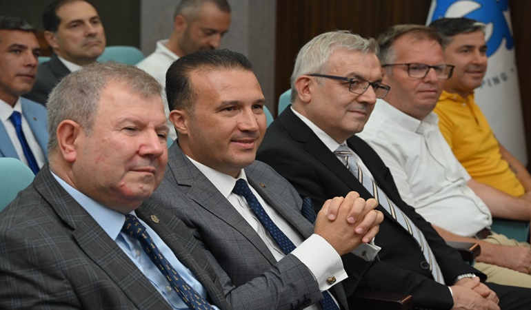 Son 7 ayda Kocaeli’ye 5 bin 398 gemi uğradı!