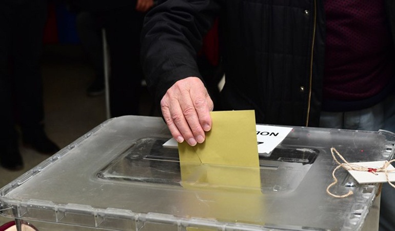 Son seçim anketinden çıkan çarpıcı sonuç