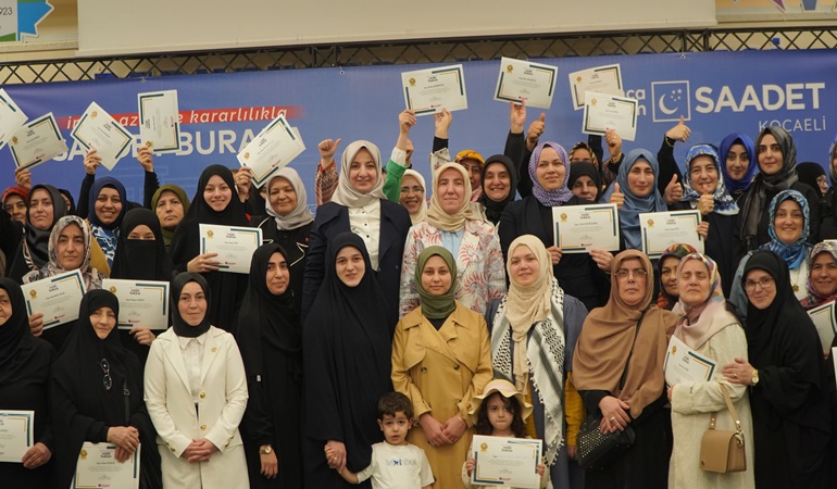 SP Kadın Kolları Genel Başkanı Ekinci Kocaeli’de konuştu