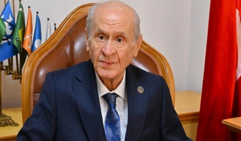 Süreç ortada kaldı. Devlet Bahçeli'yi yalnız bıraktılar