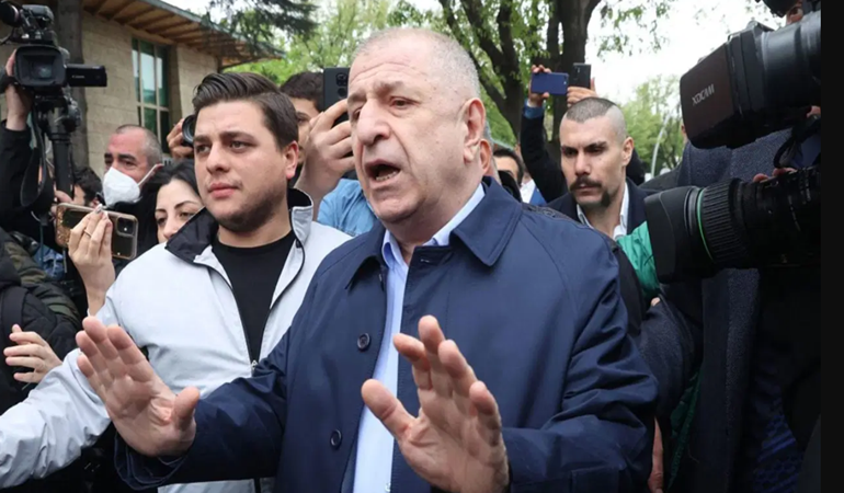 Suriyeliler gidecek diyerek milleti yıllarca oyaladılar