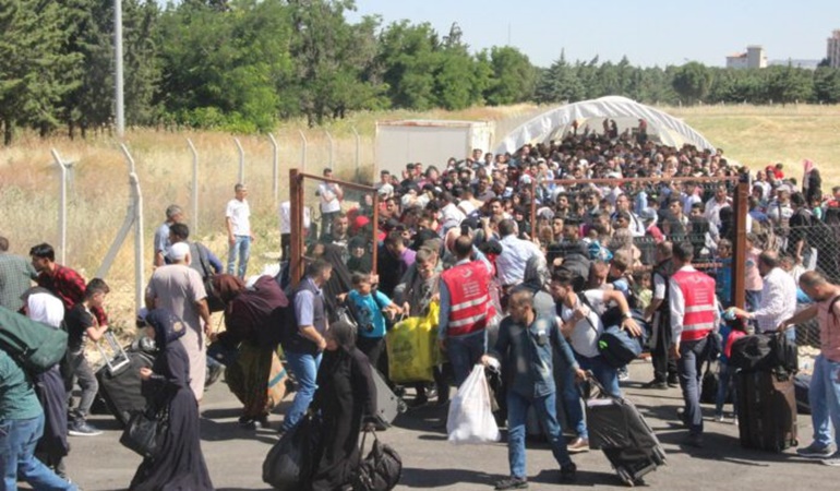 Suriyeliler gitmez, milyonlarcası daha kapımıza dayanır!