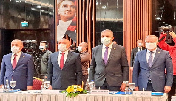 Tahsin Tarhan Ekonomi Masası'nda