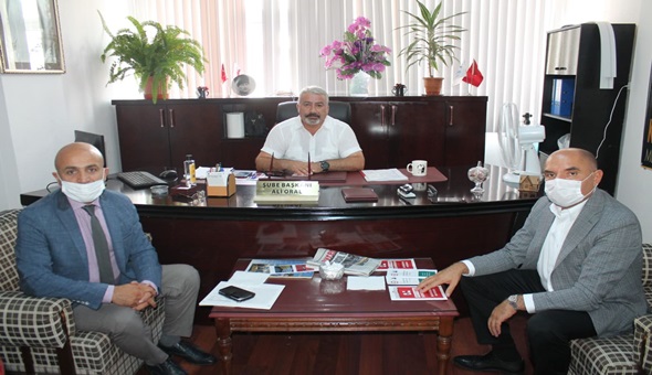 Tahsin Tarhan, Körfez'de emeklileri dinledi