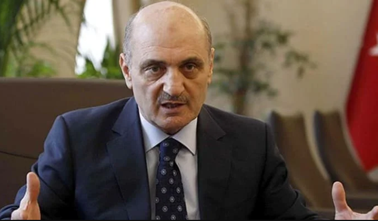 Tapeler montaj değil diyen eski bakandan dikkat çeken paylaşım!