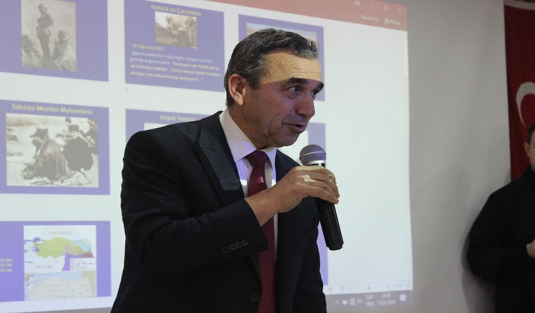 Tarihçi-Yazar Babüroğlu’ndan Süleyman Demirel örnekli Cumhuriyet mesajı