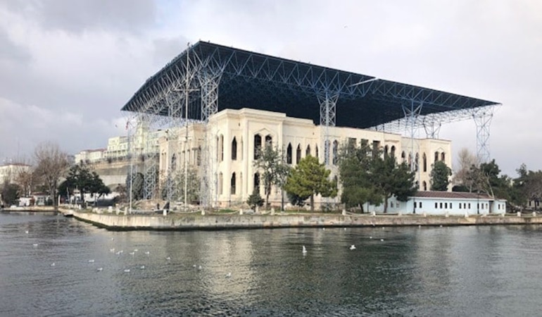 Tarihi Divanhane binası Erdoğan'ın çalışma ofisi oldu