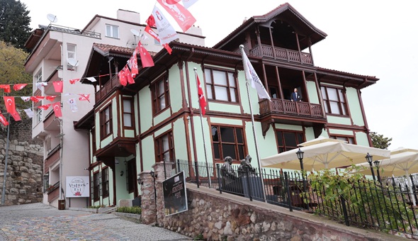 Tarihi Kentler Birliği’nden İzmit’i gururlandıran ödül!