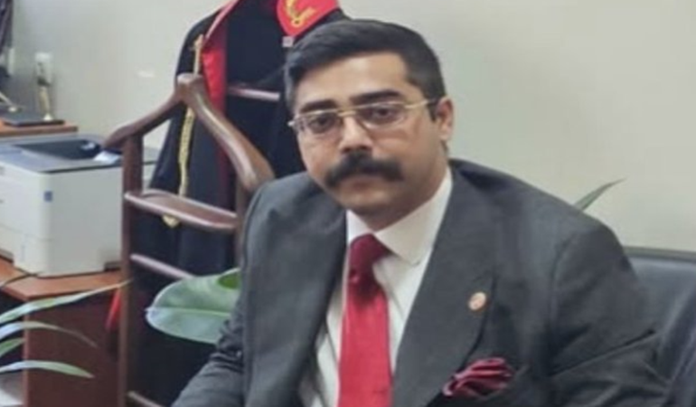 Tartışılan o savcı terfi ettirildi!