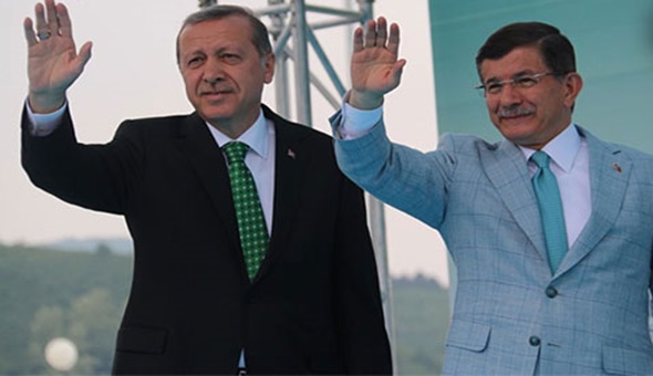 Tayyip Erdoğan, Ahmet Davutoğlu'na gider yapamaz!