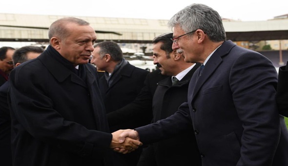 Tayyip Erdoğan geldi, Mehmet Ellibeş katılamadı