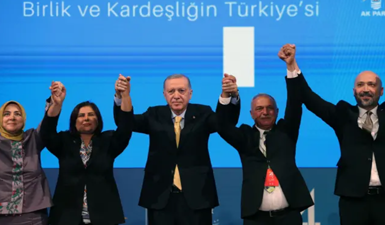 Tehditle, baskıyla transfer yapmak mastürbasyondur!