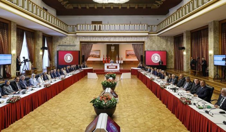 Terör komisyonunun kuruluş amacı toplumu oyalamak!