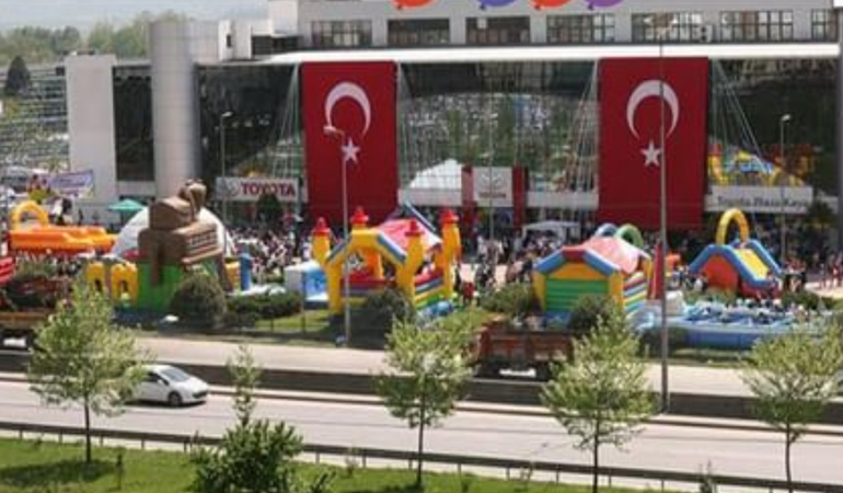 Toyota Plaza Kocaeli Kaya, 18. Geleneksel Çocuk Şenliği'ne hazır